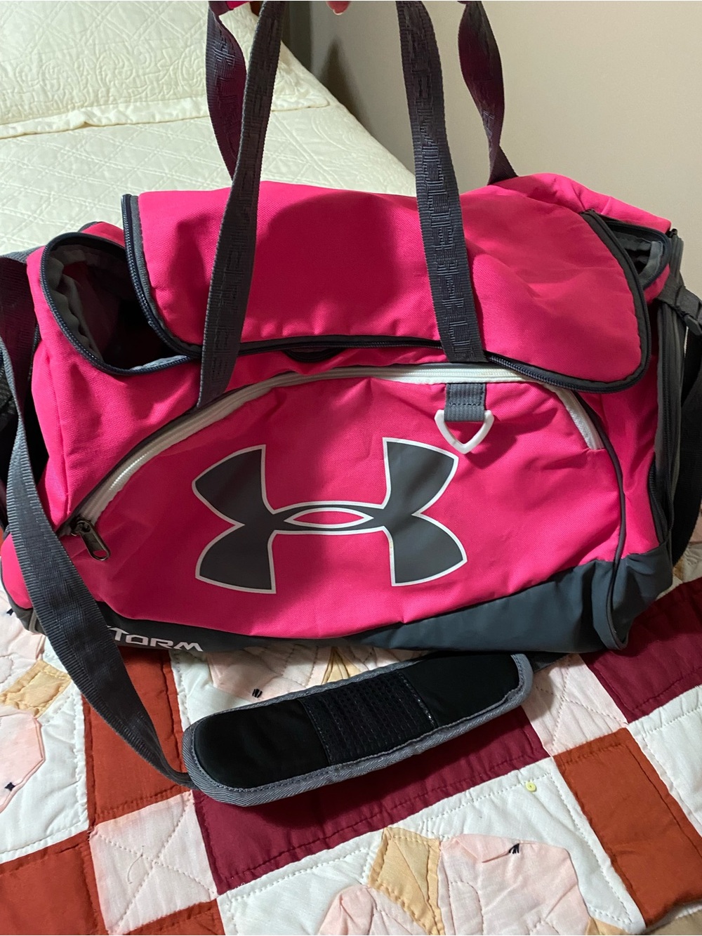 Under Armour Hot Pink and Gray Travel Duffle